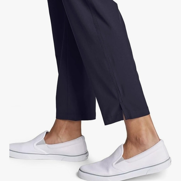 Eddie Bauer Women's Navy Cropped Pants - Picture 4 of 12